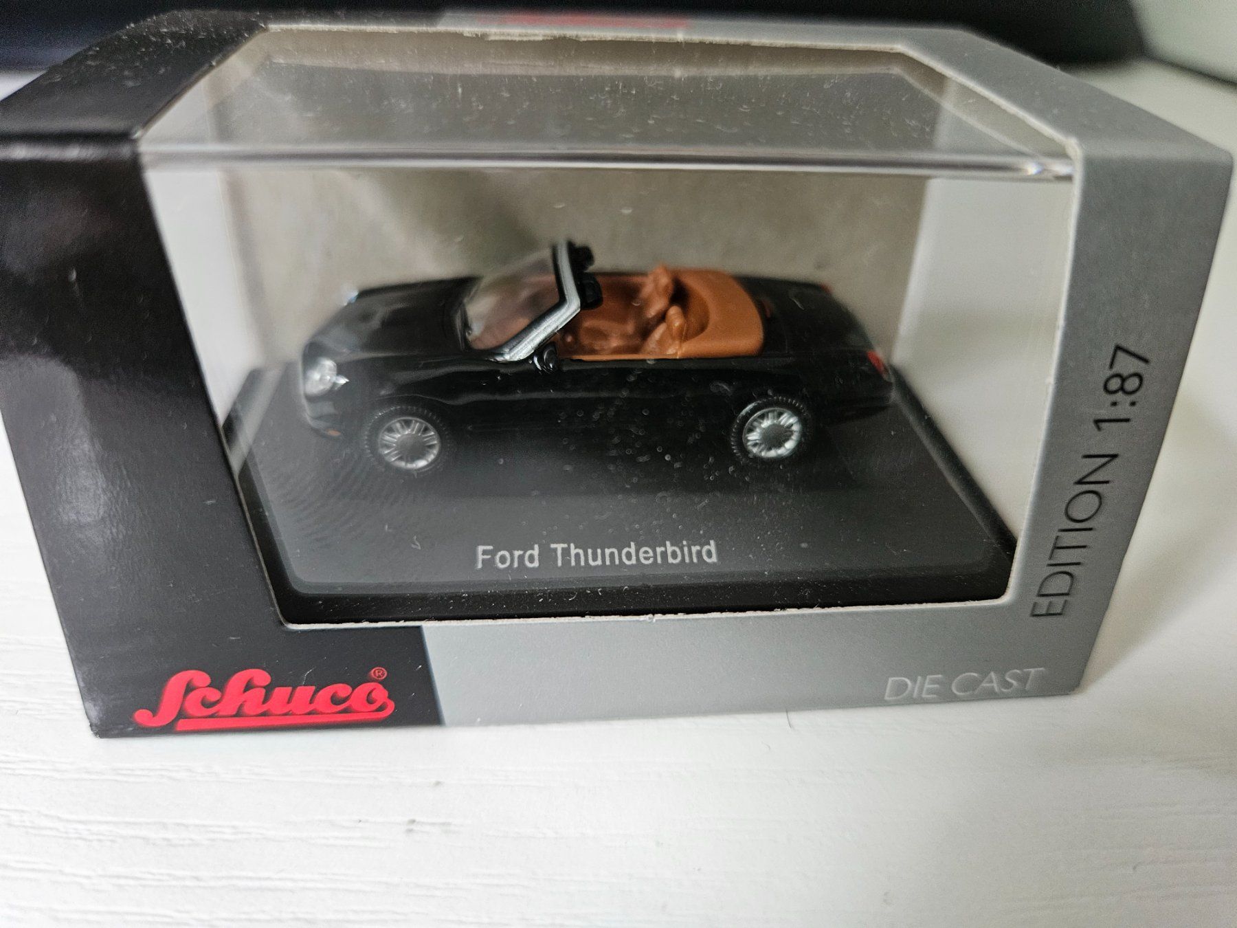 Schuco Modellini d'auto: Schuco Ford Thunderbird, Edition 1:87 – Nuovo e nell'imballaggio originale da Liestal venduto da tower01
