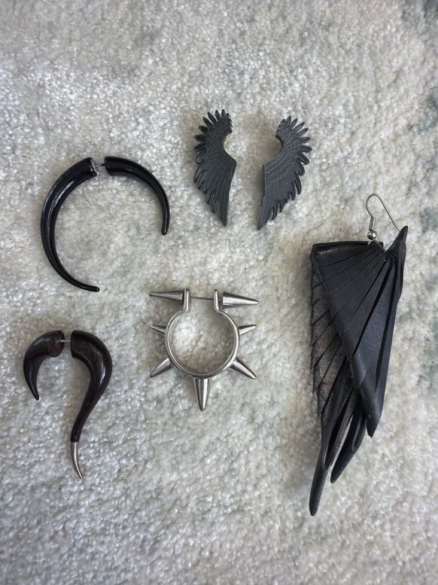 Altri gioielli: Lot de boucles d’oreilles – Usato da Biel/Bienne venduto da myr_y582