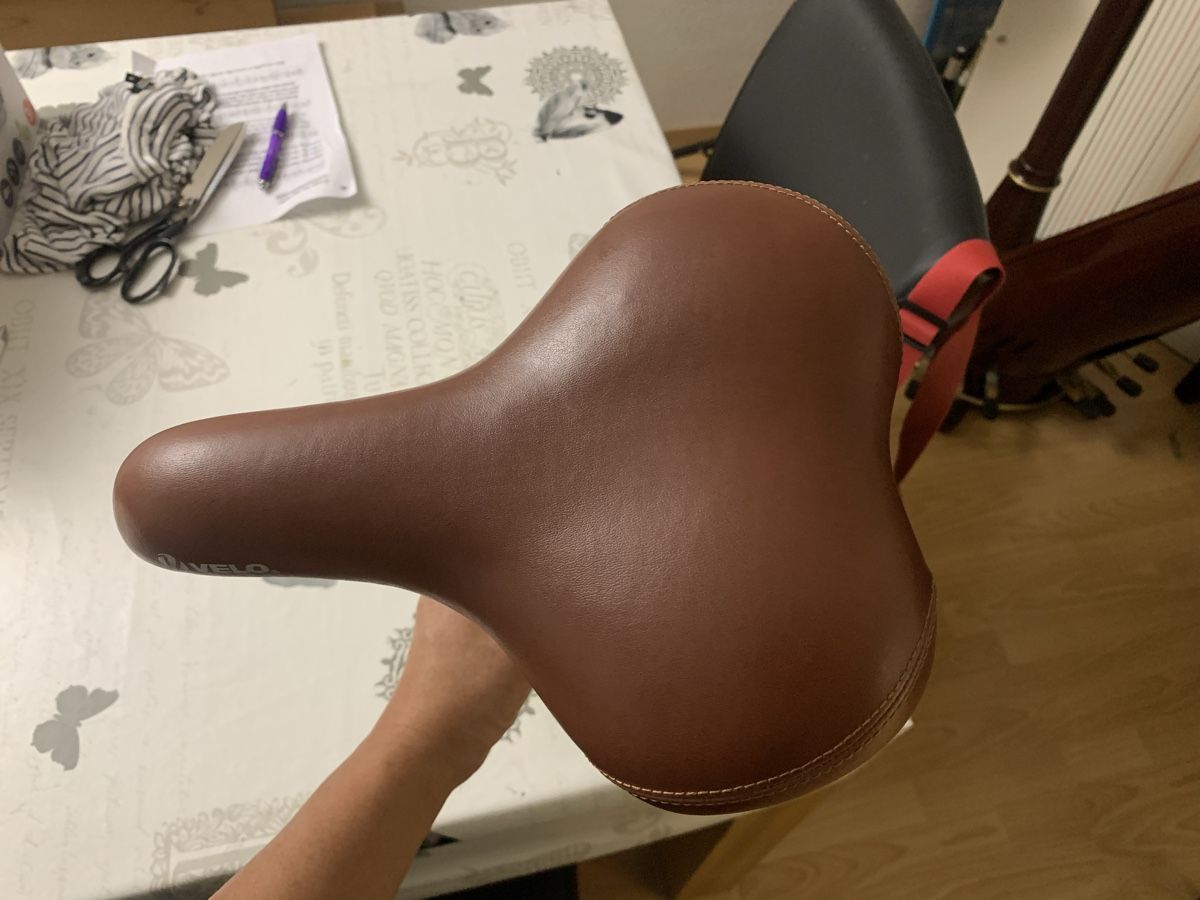 Pezzi di ricambio: Fahrradsattel Velo braun – Nuovo (secondo la descrizione) da Zug venduto da quaqua