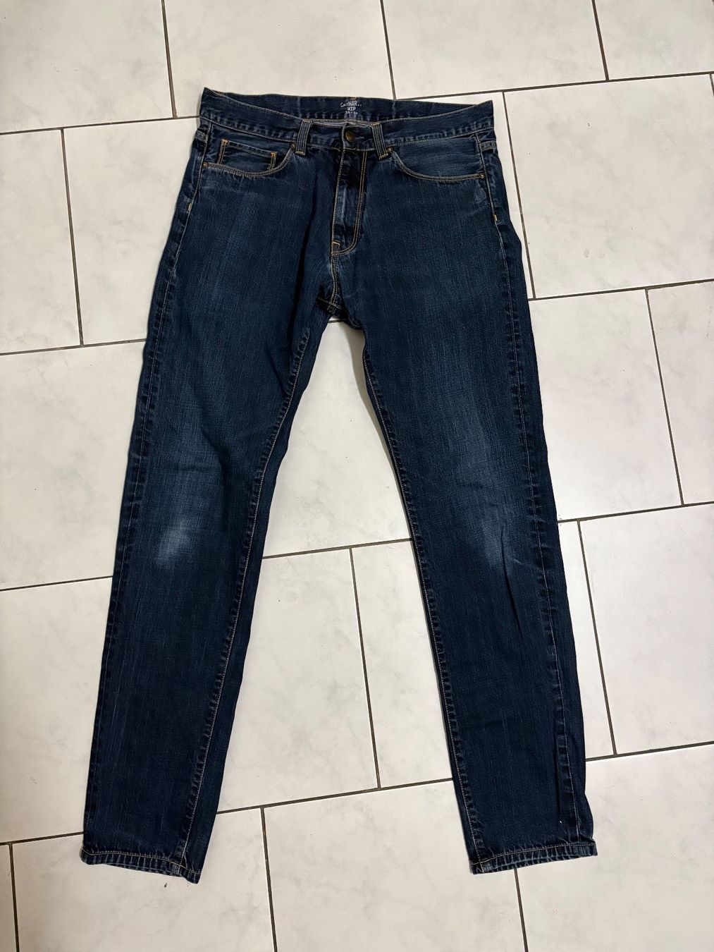Carhartt Jeans: Jeans Hose Charhartt – Gebraucht aus Basel von tif_m2h6
