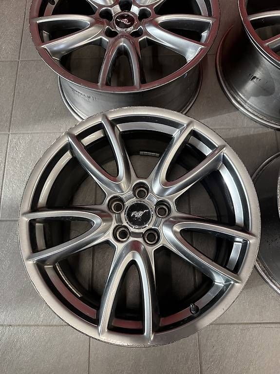 Ford Cerchioni: Ford Mustang GT Track Pack Wheels – Usato da Oftringen venduto da fah_6chf 1