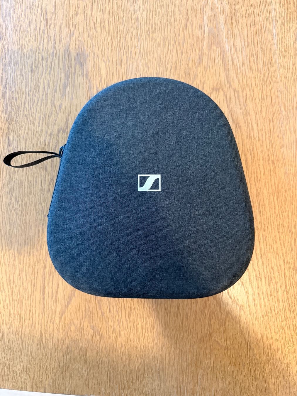 Sennheiser Cuffie: Sennheiser Momentum 4 Wireless – Usato da Neuchâtel venduto da Helljibz 3