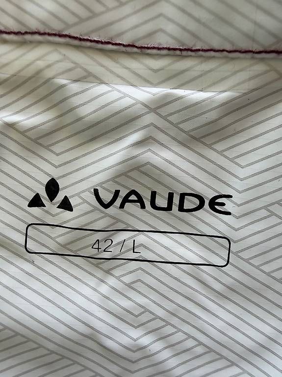 Vestes: Regenjacke / Windjacke Vaude L – D'occasion à Zürich par Uki02 1