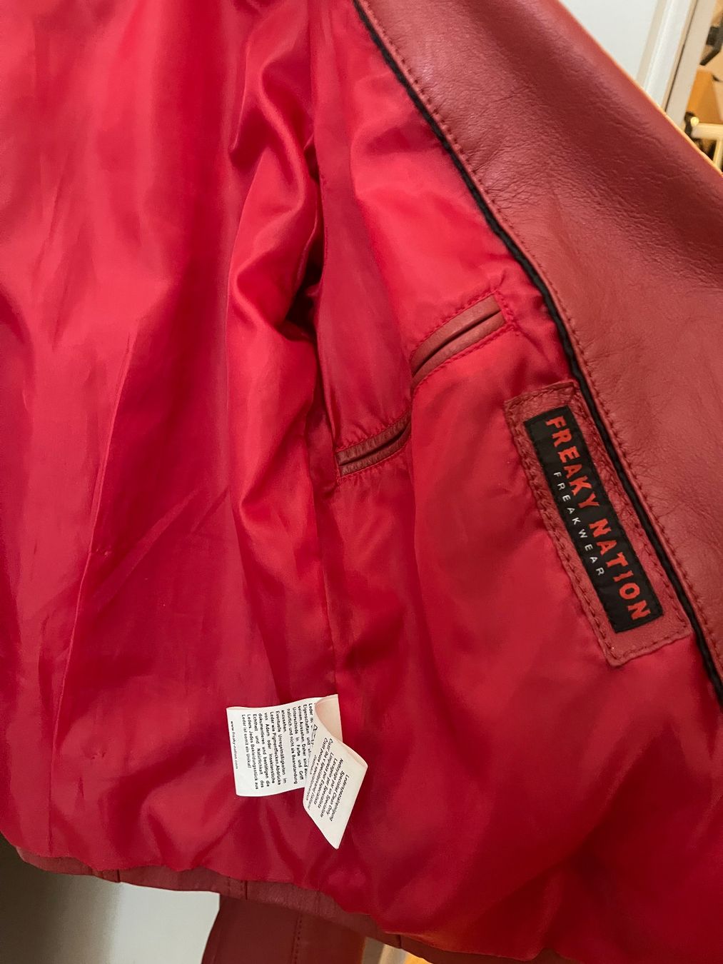 Giacche: Freaky Nation  Leder Jacke – Nuovo (secondo la descrizione) da Hinterkappelen venduto da simona67 6
