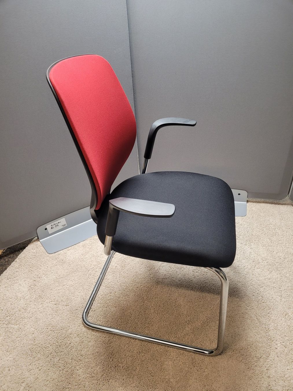 Stühle: Besucherstuhl Giroflex 353 – Neu (gemäss Beschreibung) aus Bern von FRazziniAG 1