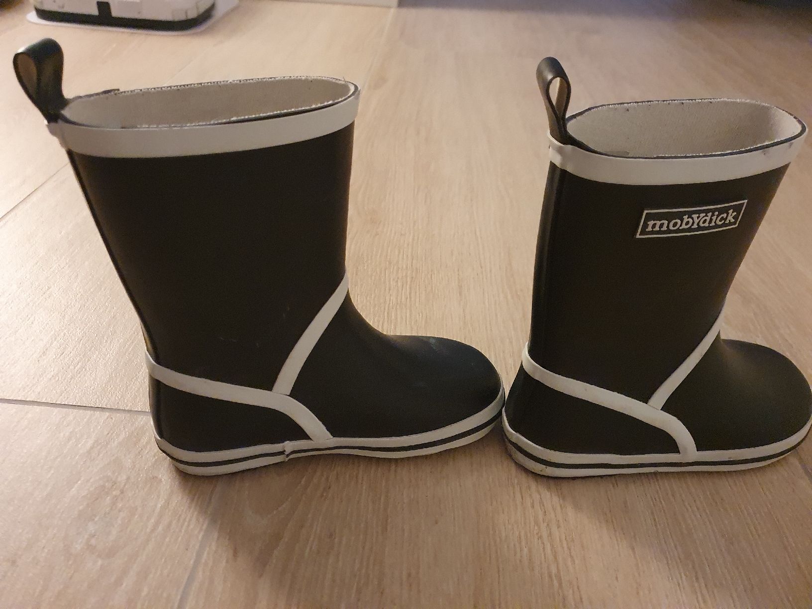Schuhe für Jungen: Bottes de pluie Moby Dick, taille 22 – Neu (gemäss Beschreibung) aus Neuchâtel von viv_zf9x 2