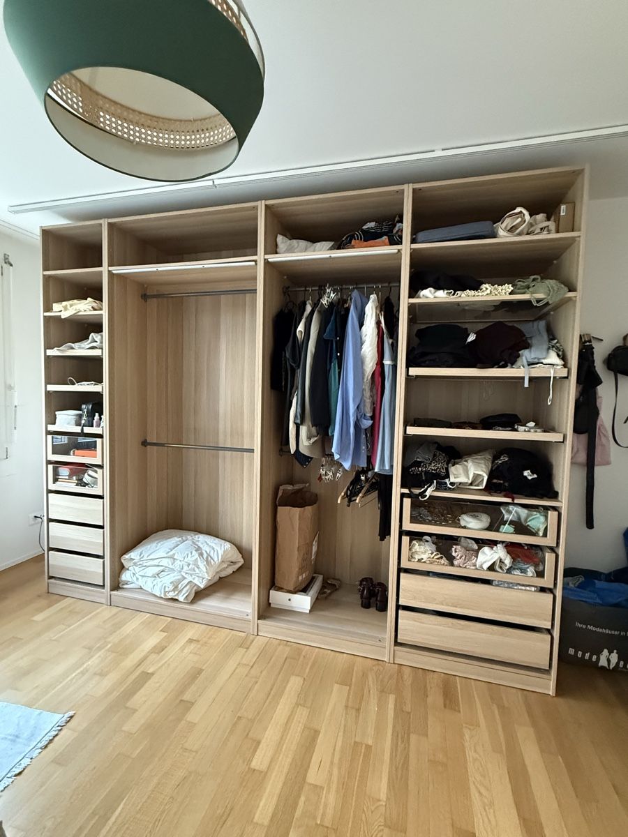 Ikea Armadi: IKEA Pax Kleidershrank – Usato da Zürich venduto da ASQ88