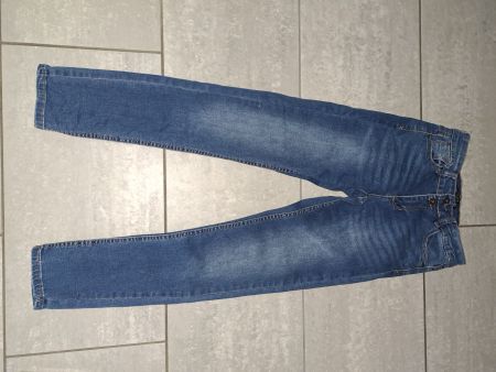 Jeans blau Gr. 34 NEU
