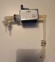 Nespresso  Kaffeemaschine Ersatzteil/ Druck Wasserpumpe 