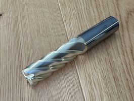 VHM Fräser Ø20 mit R1.5   >>>NEU<<<