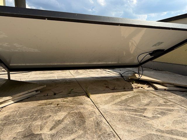 Dispositivi a energia solare: EET LightMate G+ 650W Balkonsolaranlage – Usato da Winkel venduto da Cypher2 5