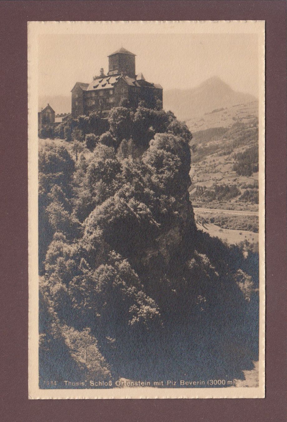 Cartoline postali: THUSIS - Schloss Ortenstein – Usato da Pully venduto da nicecards