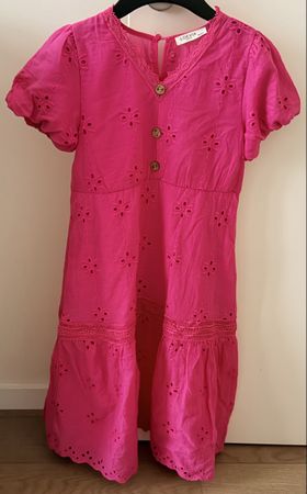 Robe Loevia rose brodée taille 6 ans