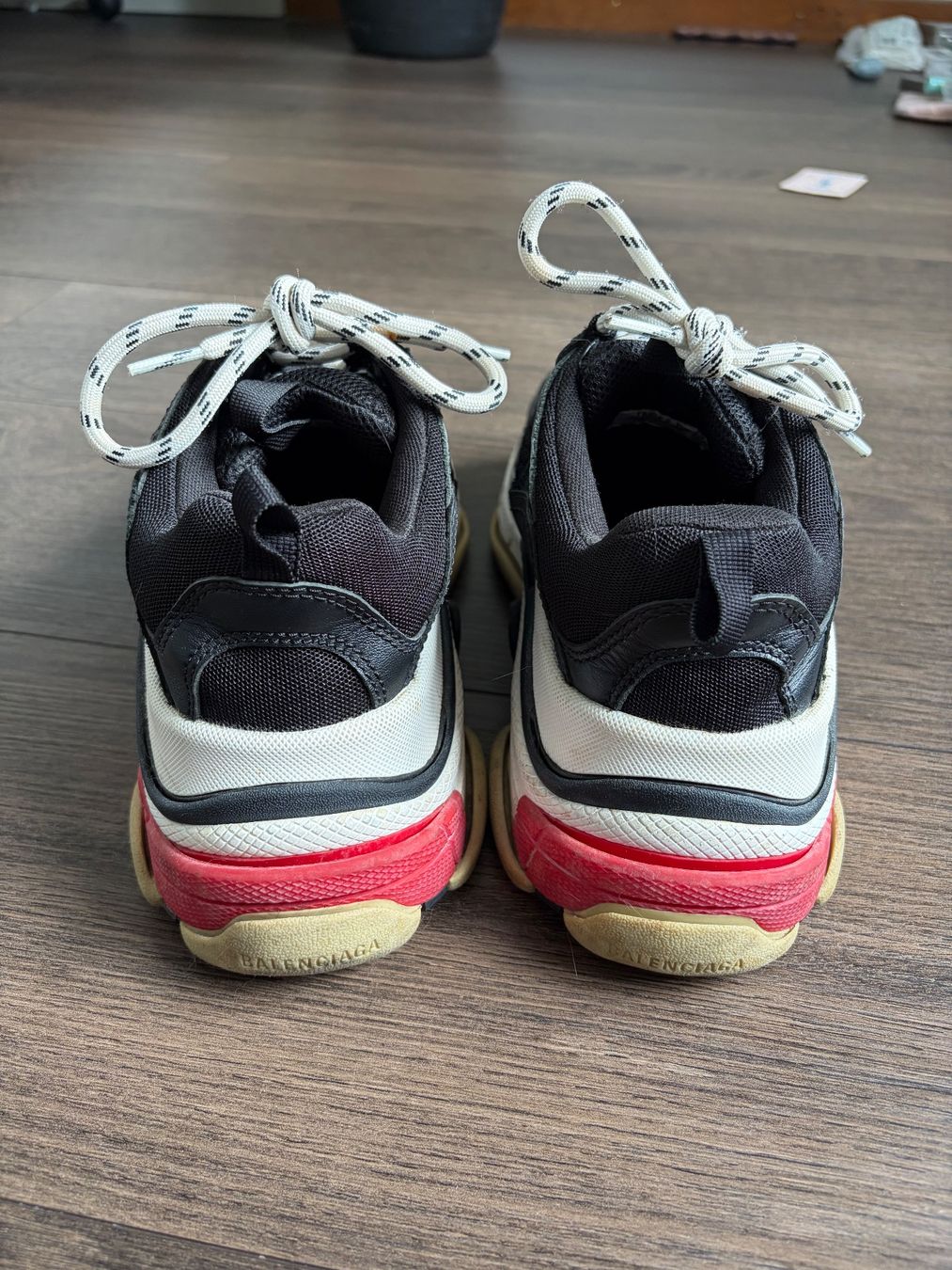 Balenciaga Chaussures hommes: Balenciaga triple s – Neuf (Voir description) à Männedorf par van_2wxh 2