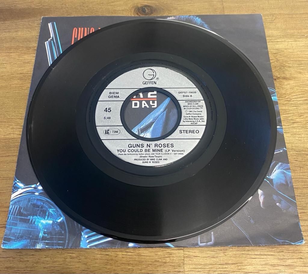 Schallplatten: Guns’n’Roses Single From Terminator 2 – Gebraucht aus Belp von B7L0 3
