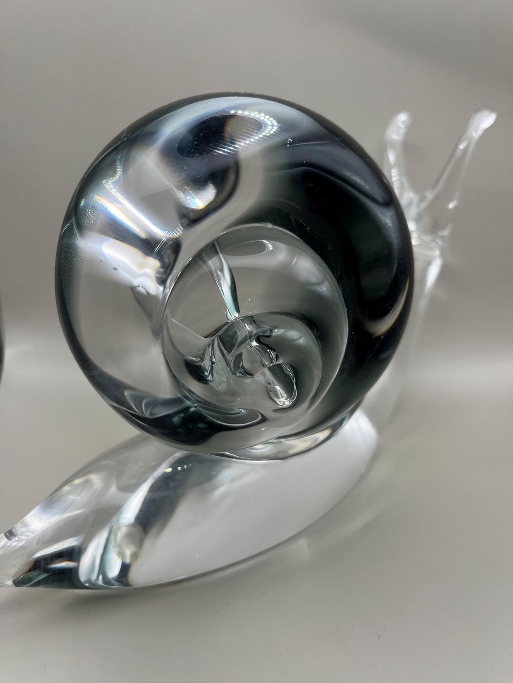 Murano Statuette: Murano Schnecke – Usato da Zürich venduto da Reogen