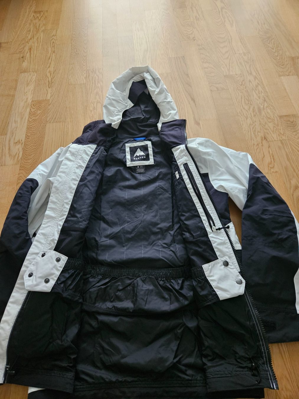 Burton Giacche: Burton Mens Forstner 2L Jacket - Grösse: S – Usato da Weinfelden venduto da paschiuna 2