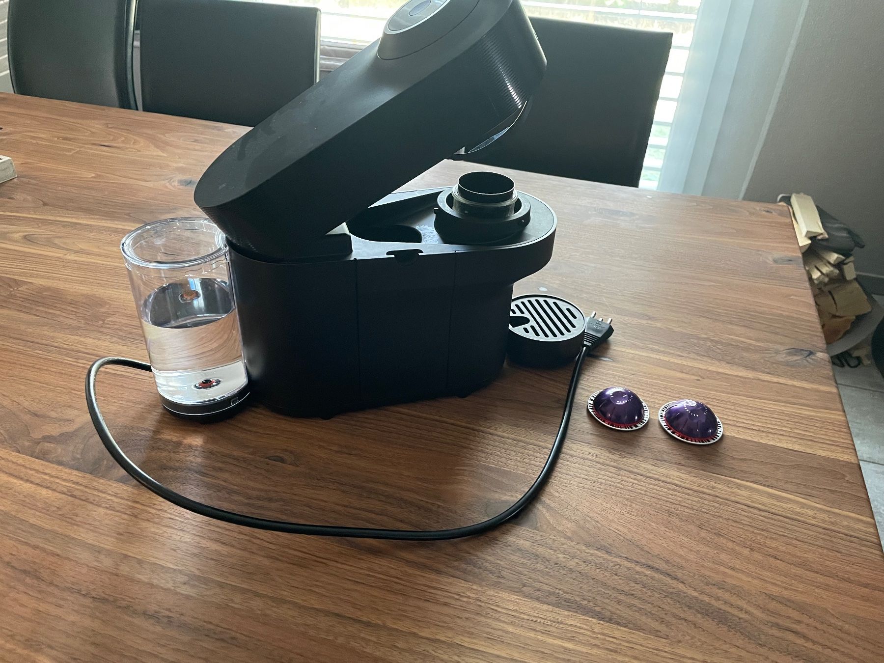 Macchine per caffè & Macchine per espresso: Kaffeemaschine Nespresso Vuerto – Usato da Inwil venduto da Piotta1 1