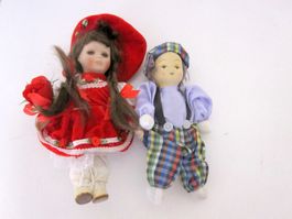 Puppen zwei kleine 22 cm