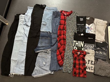 Kleiderpaket Gr. 164/170/S/M, 21-teilig