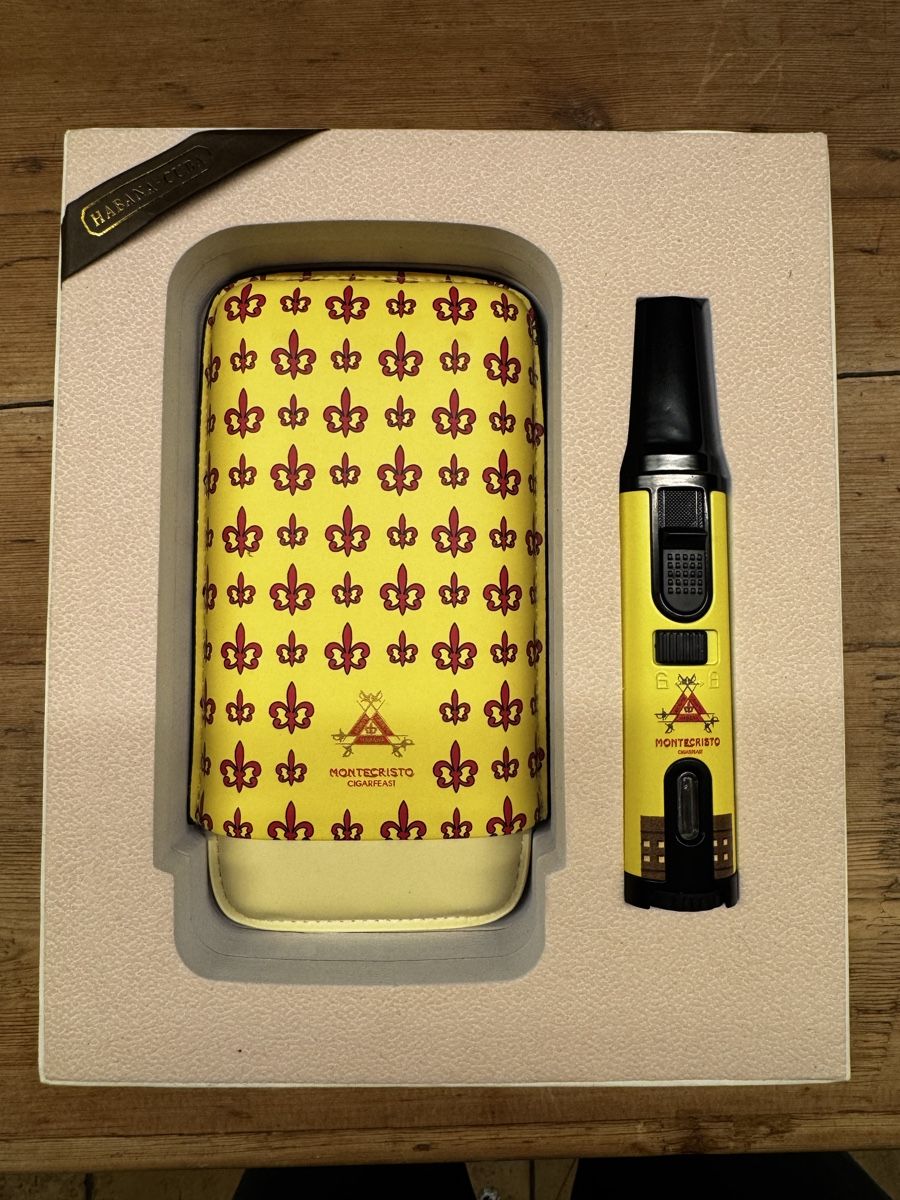 Sigari: Cigar Case & Lighter Set - Perfect Gift! – Nuovo (secondo la descrizione) da Seuzach venduto da kaufes8
