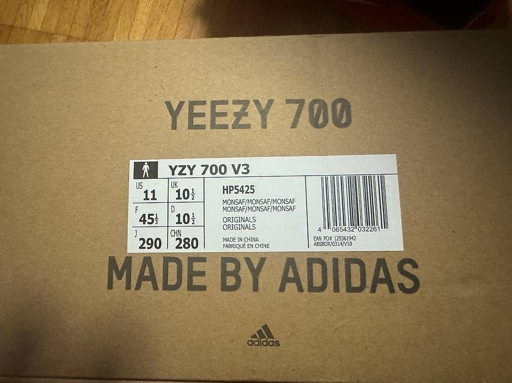 Scarpe da uomo: Yeezy Boost 700 – Usato da Chur venduto da angelika_s 1