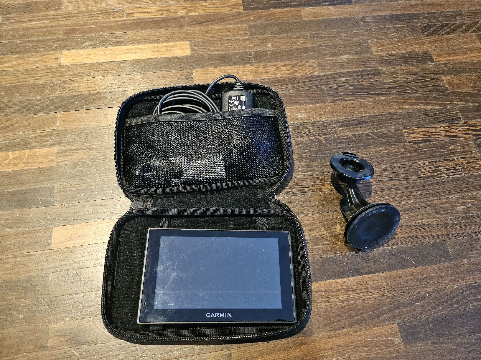 Garmin Navigatori: Garmin DriveSmart 50 LMT-D – Usato da Safnern venduto da Sina120