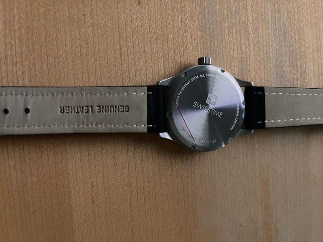 Swiss Uhren: Armbanduhr mit Berner Wappen – Neu und originalverpackt aus Wilen (Sarnen) von Habisu 3