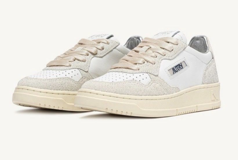 Autry Scarpe da donna: AUTRY MEDALIST LOW WHITE GLITTER GR 38 NEU – Nuovo (secondo la descrizione) da Rickenbach b. Wil venduto da paffy 2