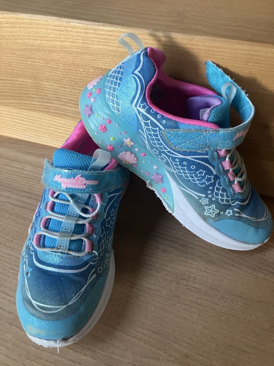 CMP Scarpe per ragazze: Trekkingschuhe und Sketchers 33/34 – Usato da Filzbach venduto da Westen1244 5