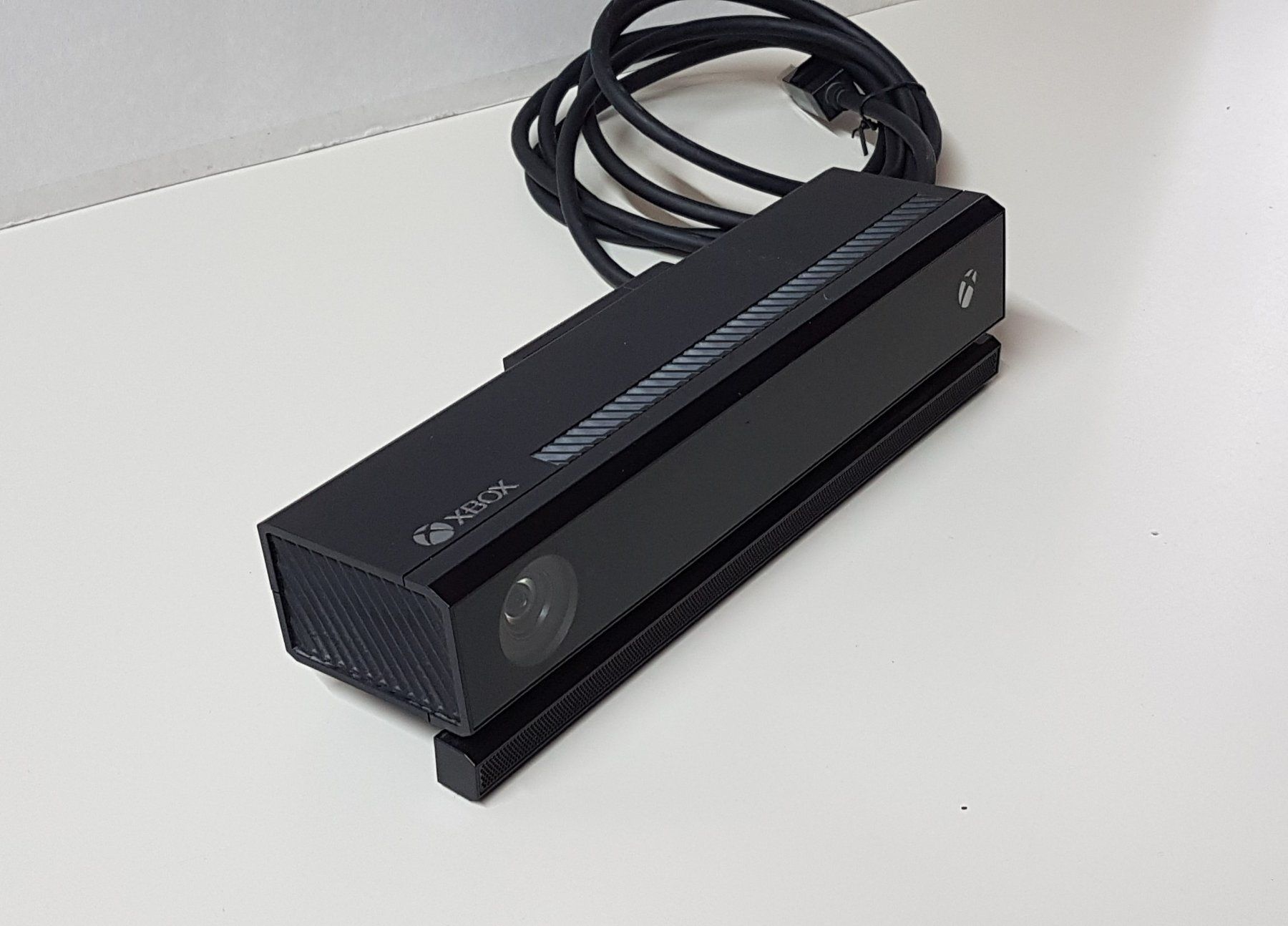 Microsoft Webcam: 😎Kinect Sensor Original Xb One – Usato da Schüpfheim venduto da Games_Spielkonsolen 2