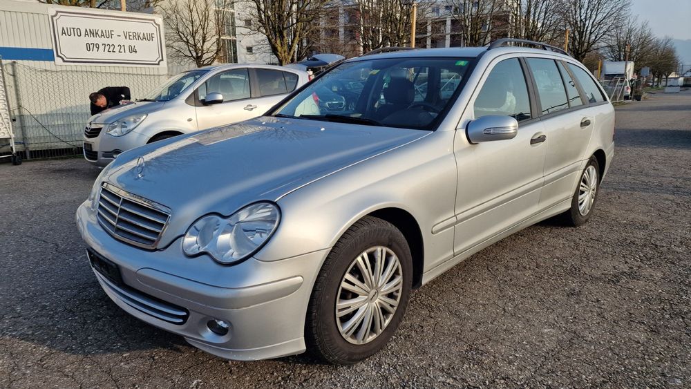 Mercedes Benz C200t