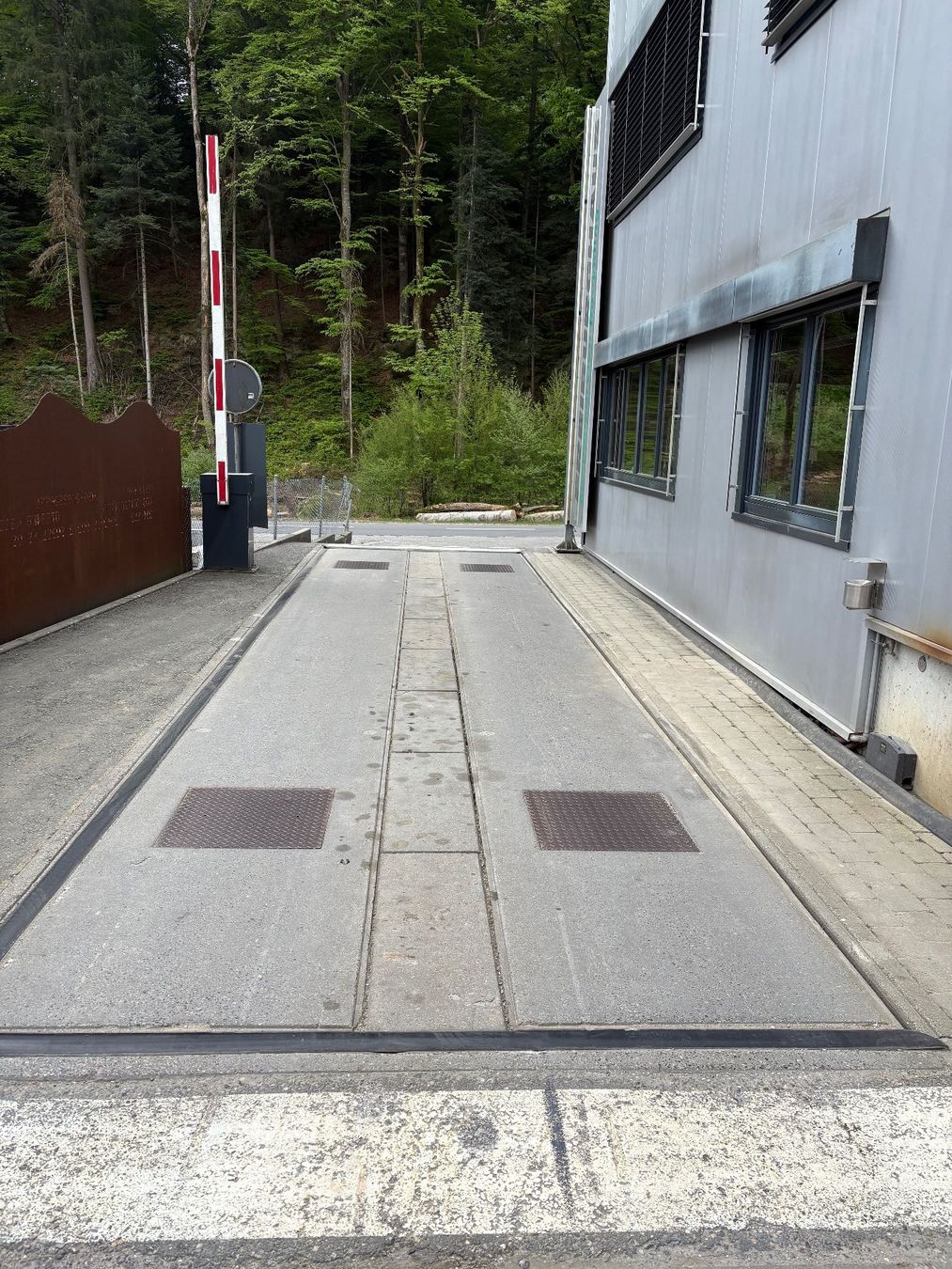 Busch Accessori da laboratorio: Überfahrwaage 40t – Usato da Flamatt venduto da fribi_3175