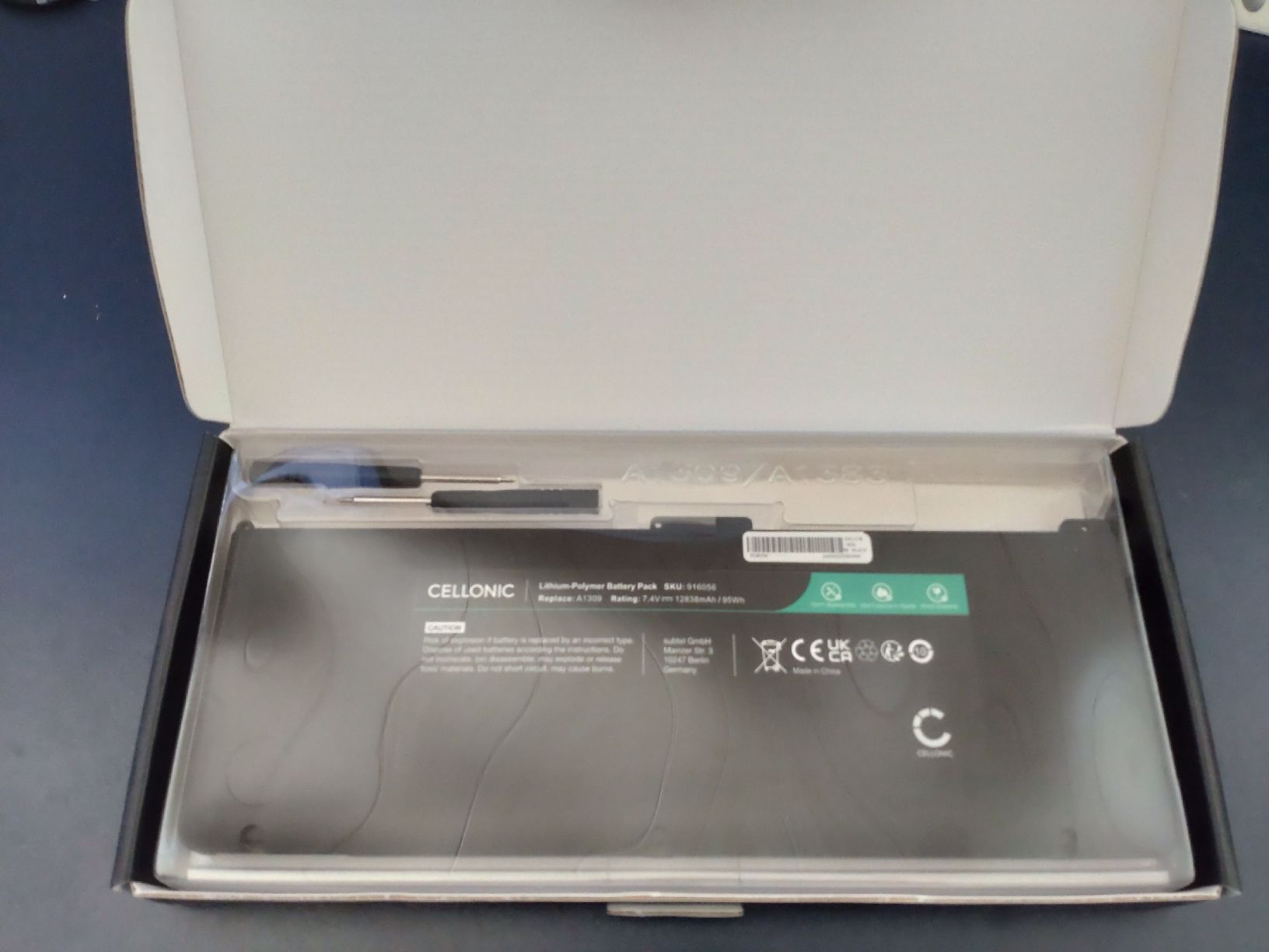Apple Batteries: Batterie pour Macbook – Neuf avec emballage d'origine à Chêne-Pâquier par zys_kq8t