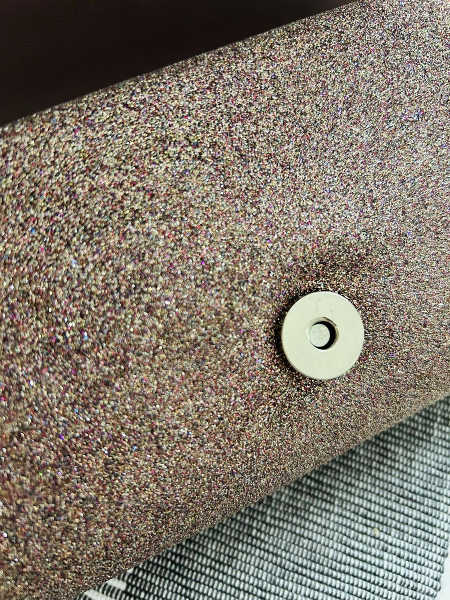 Borse da donna: Glitzernde Clutch mit silberner Schulterkette – Usato da Mägenwil venduto da afiloni84 4