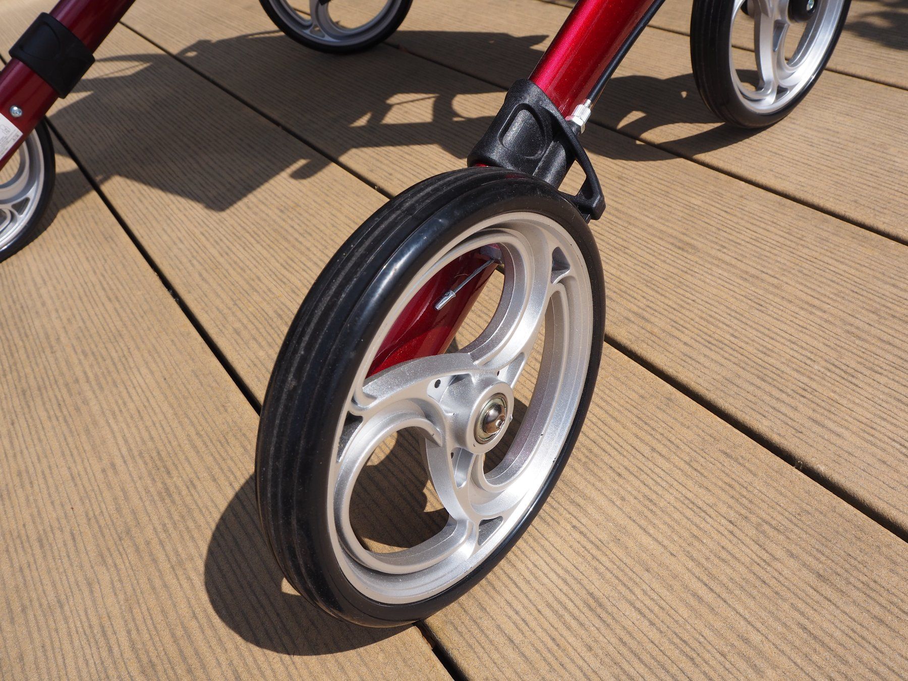 Aides à la marche: Antar Aluminium Rollator – D'occasion à Niederrohrdorf par Jaegermeister1 7