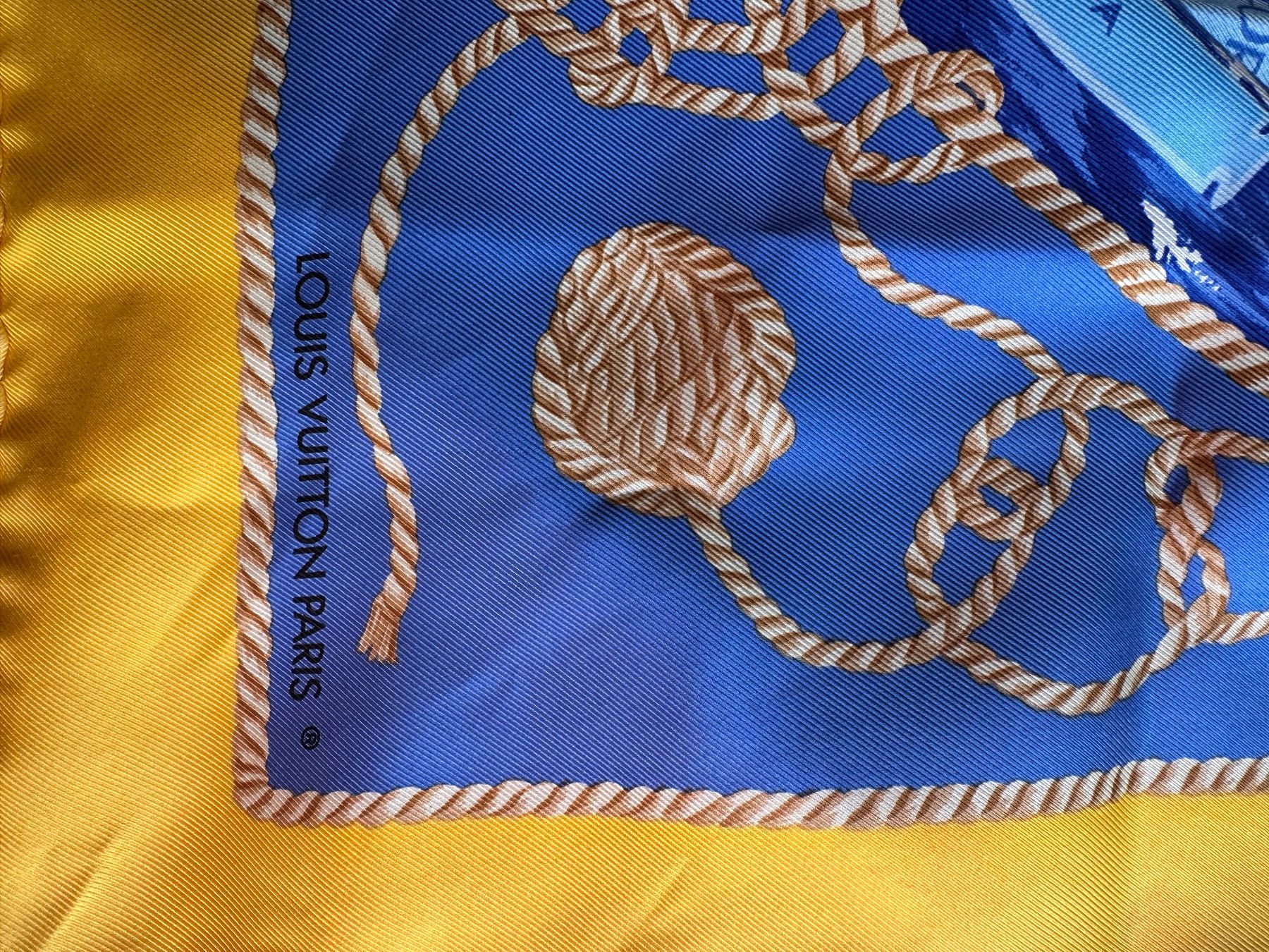 Louis Vuitton Foulards, Tücher & Schals: Foulard en soie Louis Vuitton – Neu (gemäss Beschreibung) aus Bouveret von seb_rjx8 2