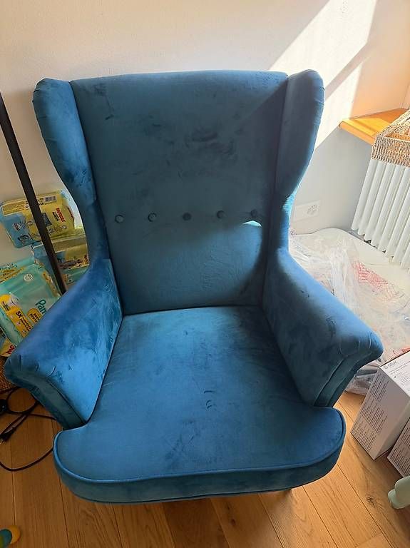 Poltrone: IKEA STRANDMON Ohrensessel – Usato da Bern venduto da lazadrienn