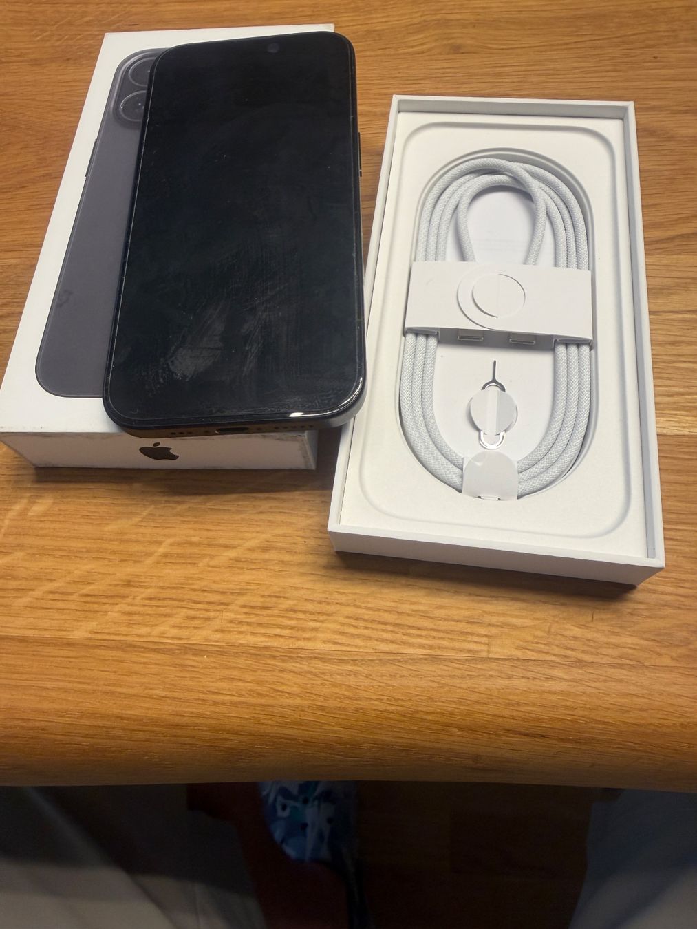 Apple Handys / Smartphones: iPhone 16, 128 GB, Schwarz – Gebraucht aus Burgdorf von Shawndx 6