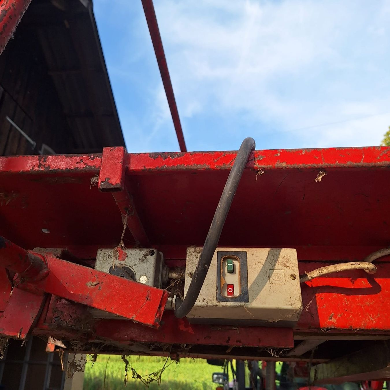 Remorques autochargeuses/d'ensilage: Zubringerband – Défectueux à Heimberg par Holzbein67 2
