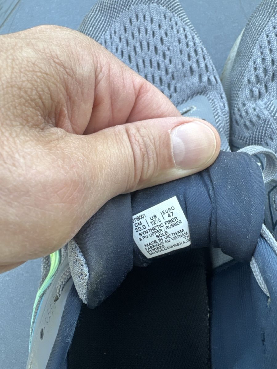 Asics Scarpe da uomo: Asics Laufschuhe Herren Grösse 47 Grau/Blau – Usato da Port venduto da lebaron82 4