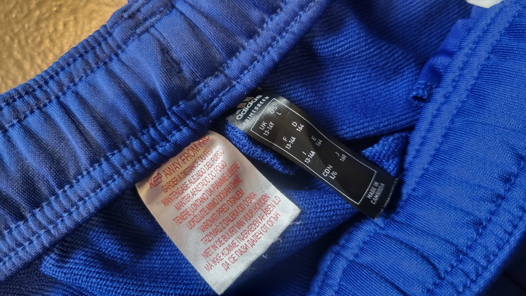 Adidas Pantaloni: Adidas Trainerhose blau 13/14J – Usato da Zürich venduto da Sibetti 1