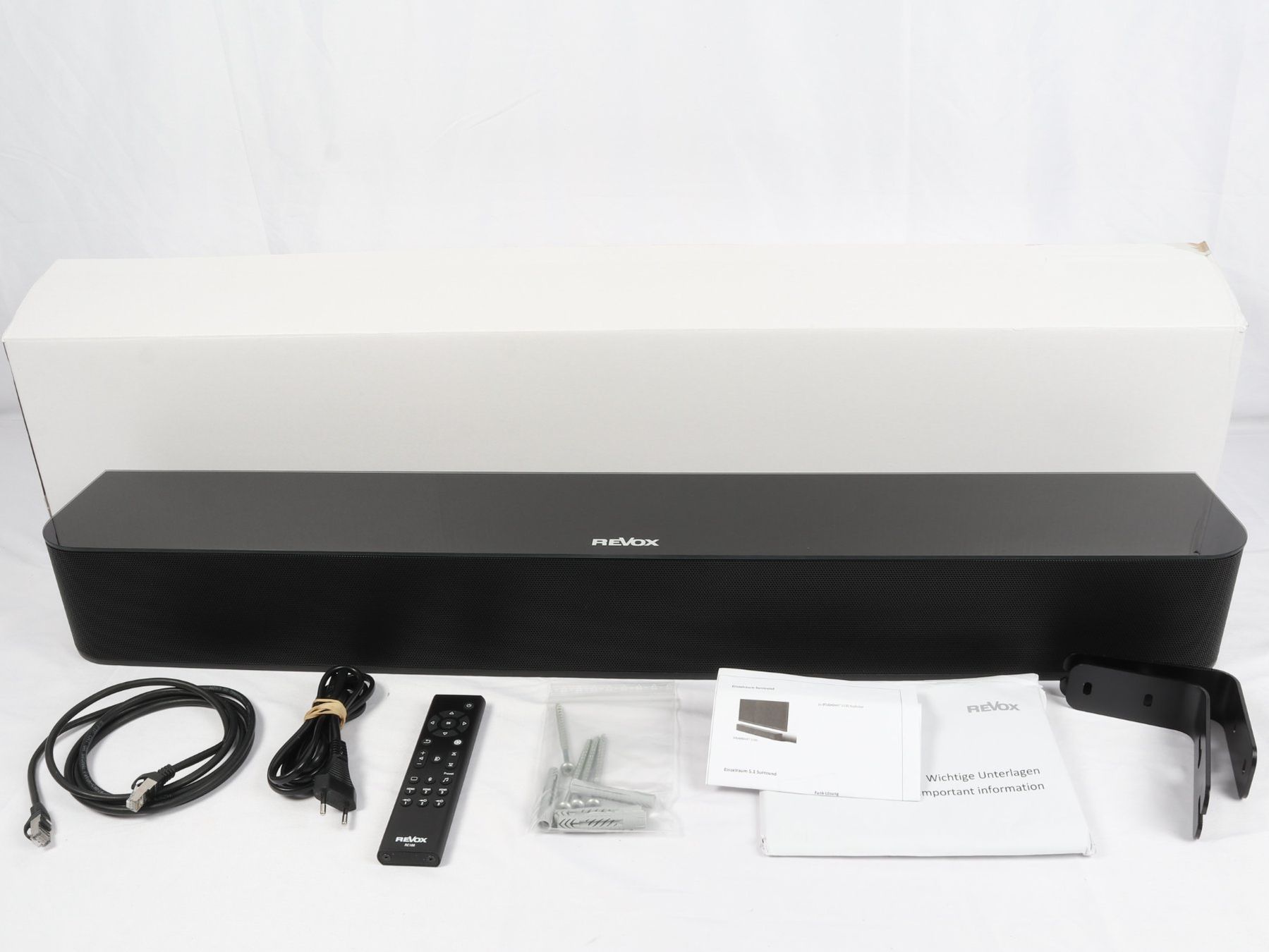 Revox Casse acustiche: REVOX Studioart S100 Audiobar – Usato da Steinen venduto da Restwert_Steinen