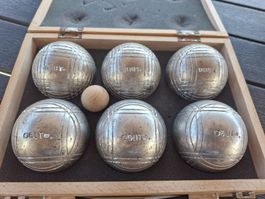 Jeux de 6 boules pétanque OBUT avec malette de transports