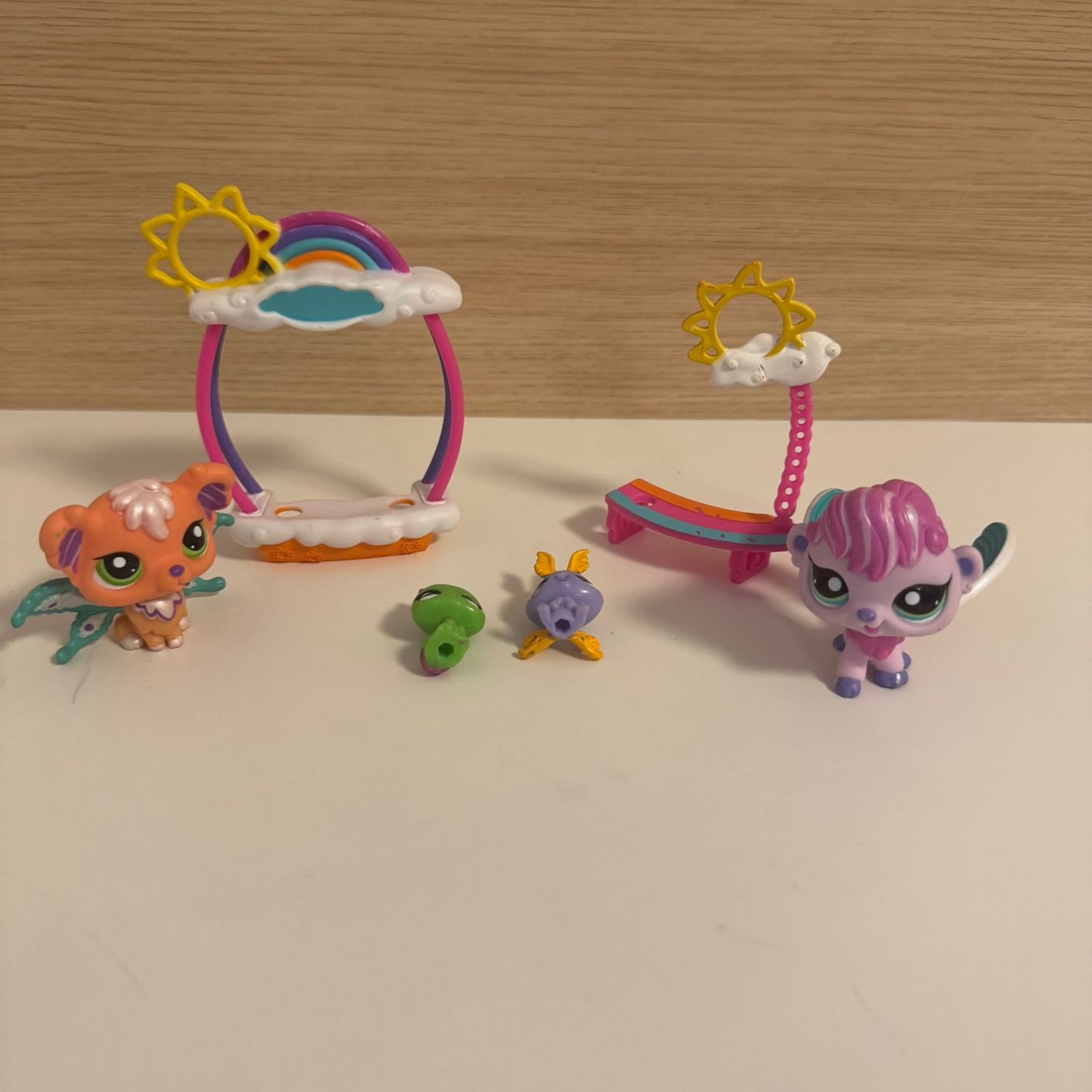 Littlest Pet Shop Giocattoli: Littlest Pet Shop Spielset Candy Cloud Café – Usato da Sursee venduto da giu_205