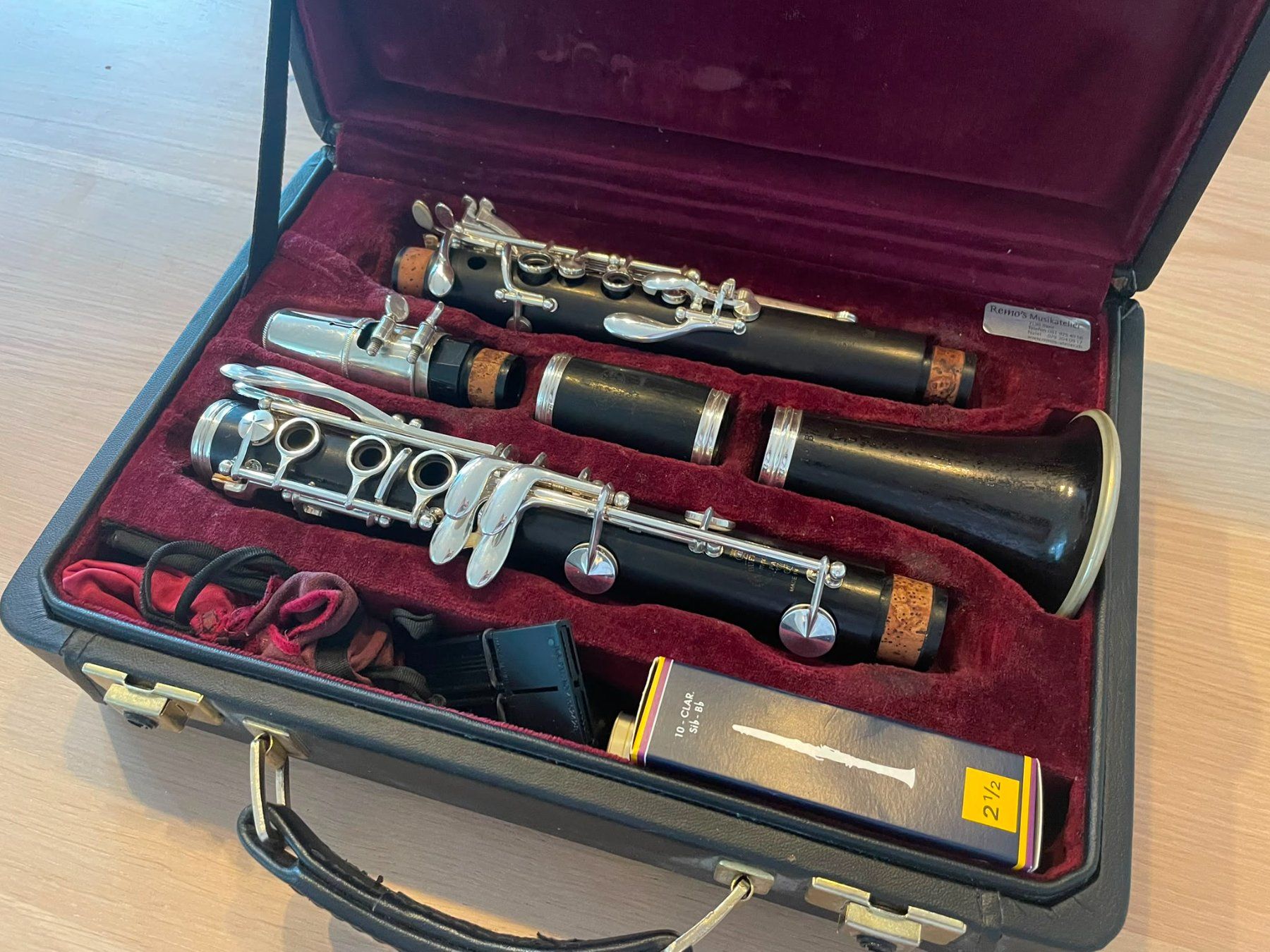 Musikinstrumente: Klarinette - Buffet Crampon E 13 – Neu (gemäss Beschreibung) aus Buchrain von cel_c7zg