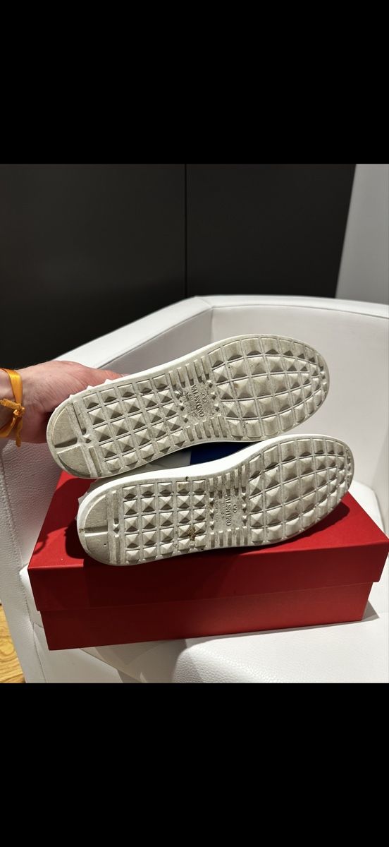 Scarpe da uomo: Basket Valentino – Usato da Vésenaz venduto da lia_9ljt 4