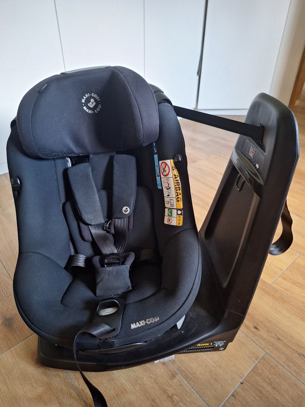 Maxi-Cosi Seggiolini per auto: Drehbarer Kindersitz Axissfix – Usato da Hägendorf venduto da Billi177