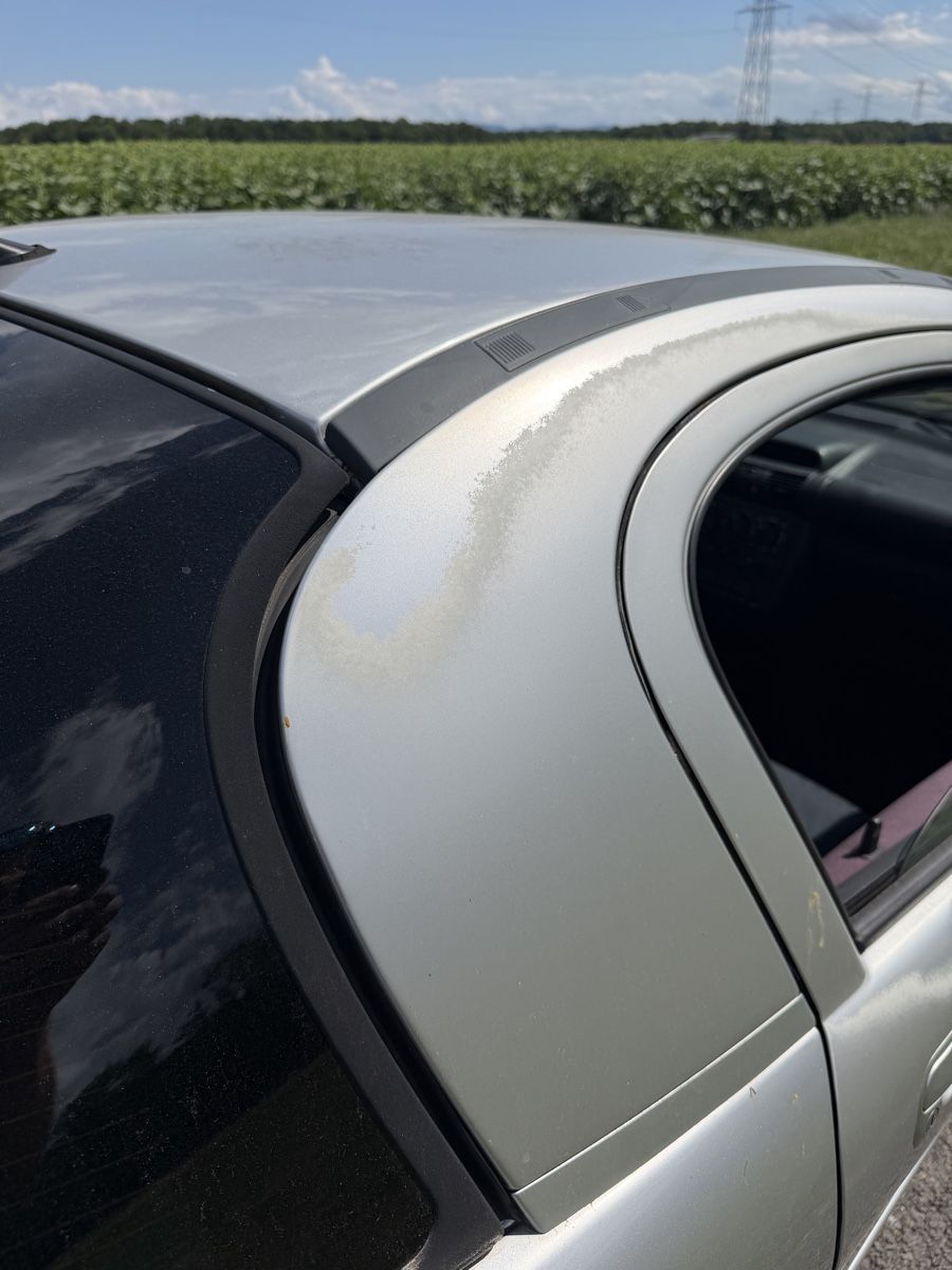 Opel Automobili: Opel Tigra A – Usato da Chavannes de Bogis venduto da yan_cz2h 3