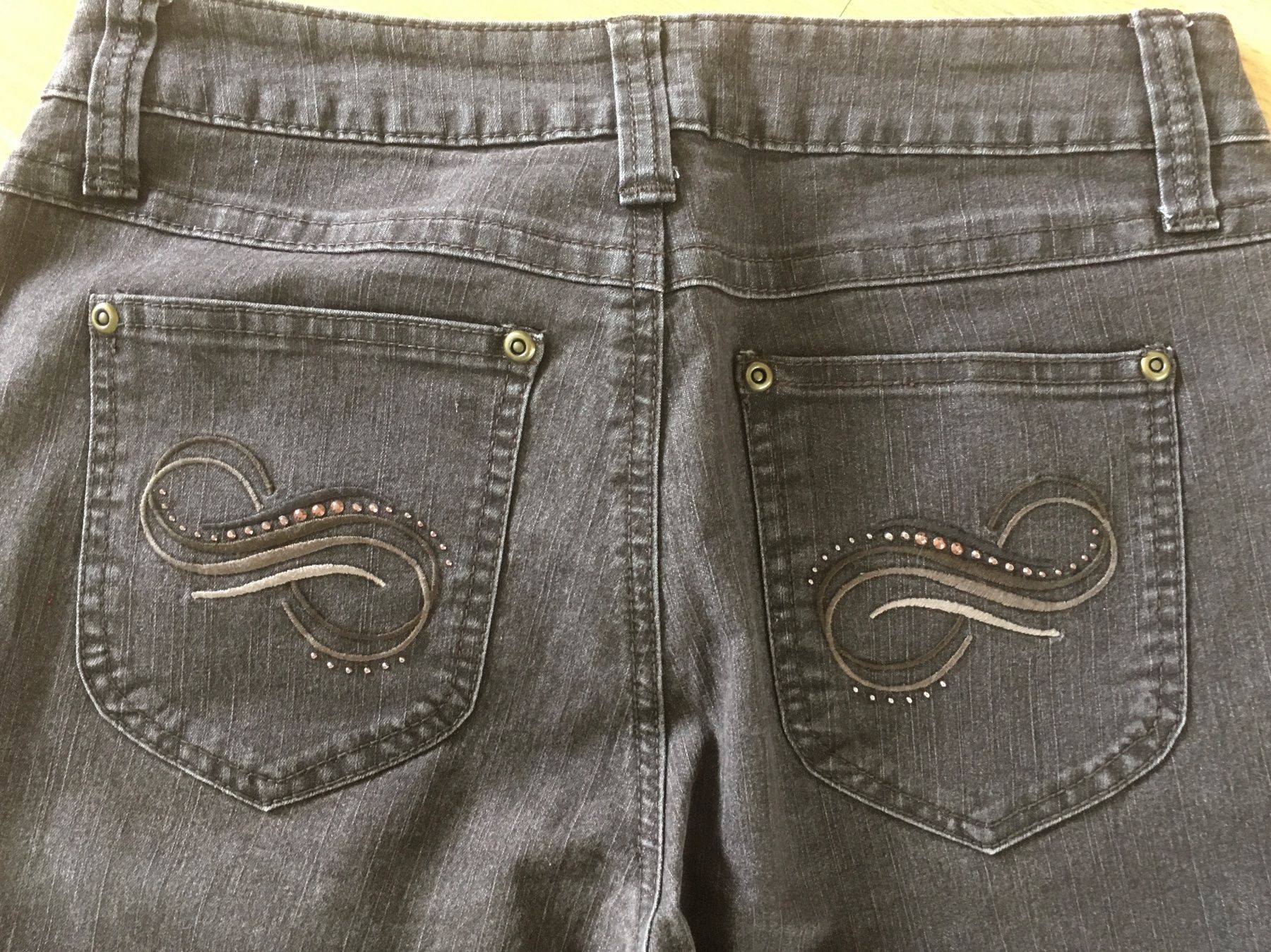 Jeans: Braune Jeans in Grösse 38 von Tchibo – Gebraucht aus Obernau von Corolli 2